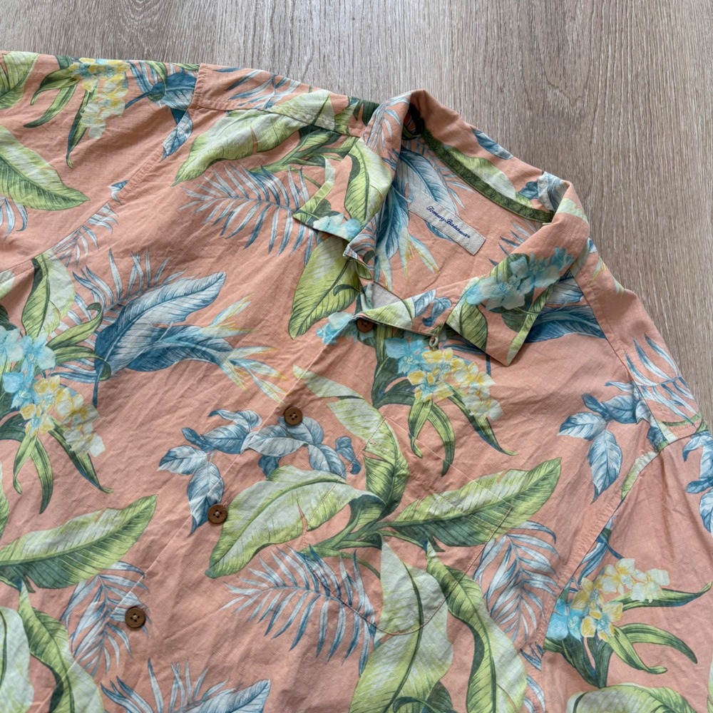 Tommy Bahama Silk Tropical Floral Camp Shirt Mens 1XB Salmon‎ Pink Short Sleeve